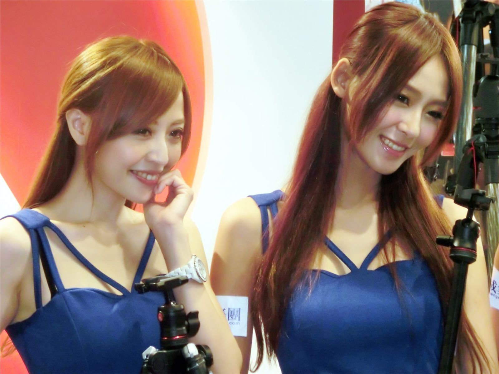 Winnie Lucy 双人合影 2013台北摄影器材展